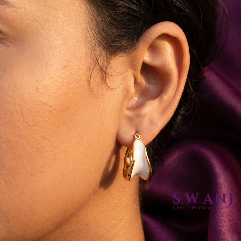 Gold Wavy Enamel Hoop Earrings | S.W.ANJ