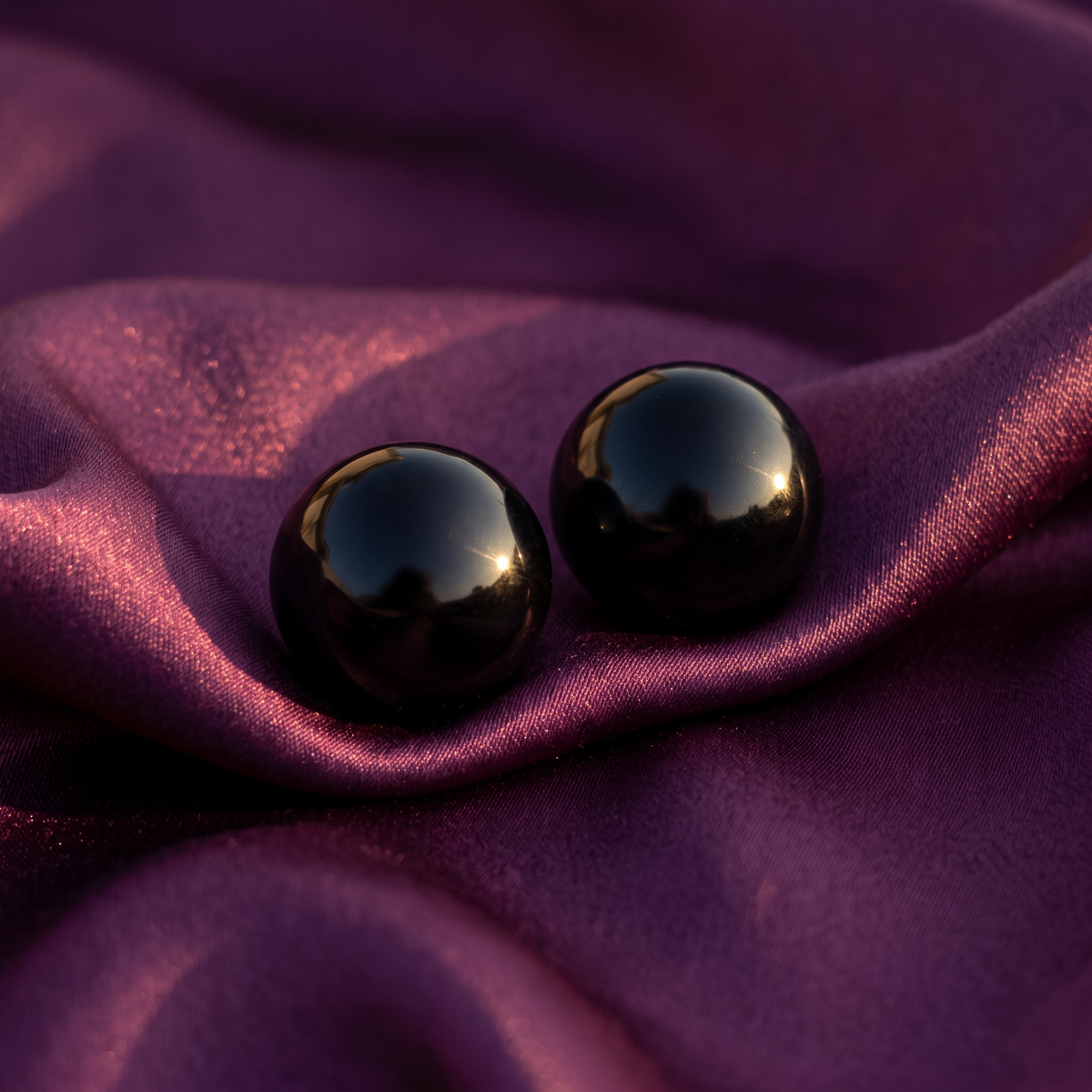 Large Black Pearl Stud Earrings | S.W.ANJ
