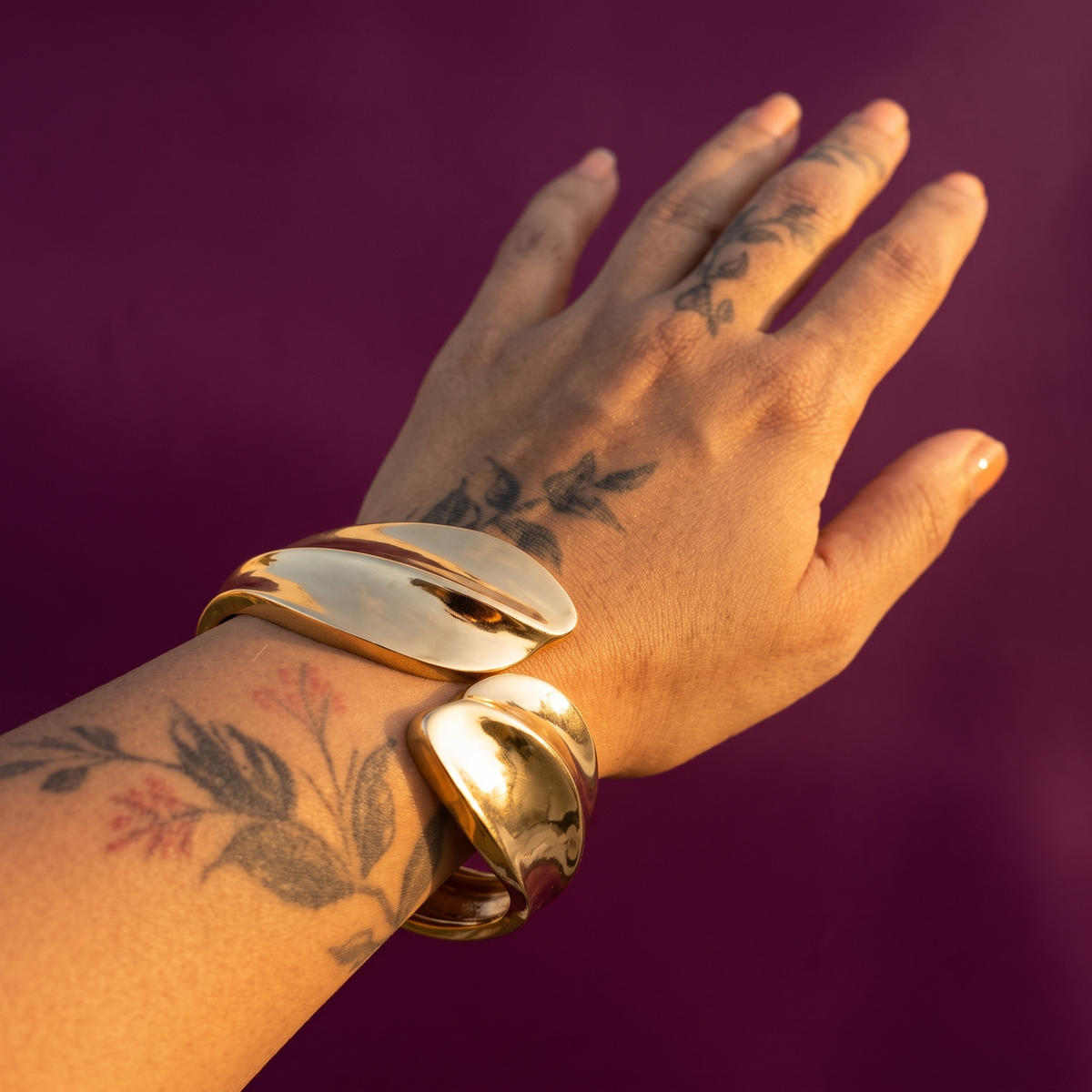 Sculptural Gold Leaf Cuff Bracelet, Anti-Tarnish | S.W.ANJ