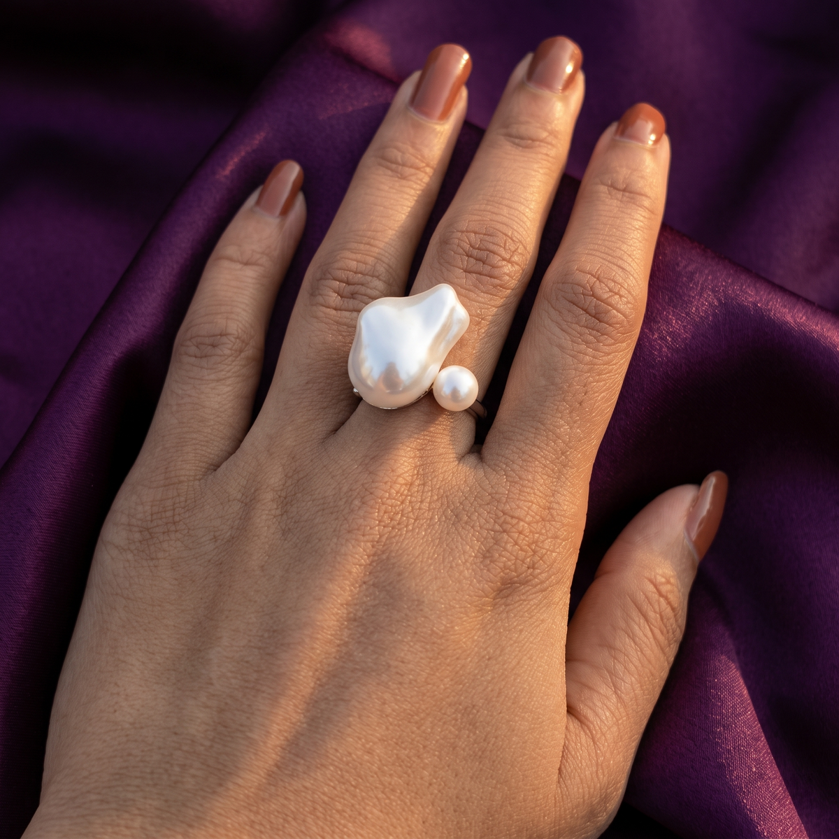 Silver Open Ring with Baroque Pearl and Round Pearl | S.W.ANJ