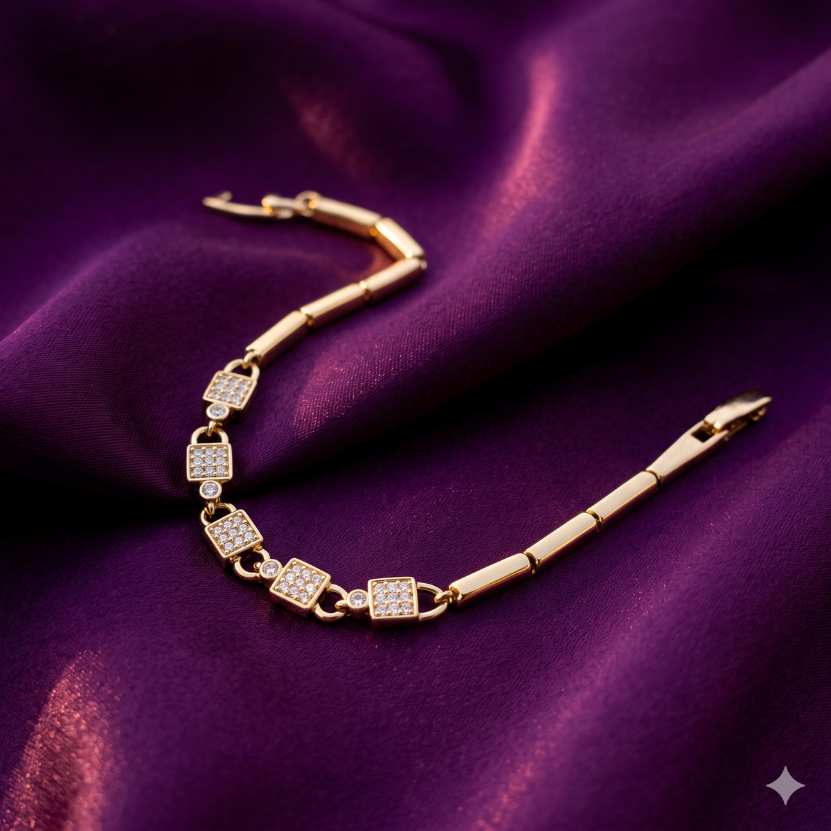Gold Pavé Square Padlock Link Bracelet | S.W.ANJ