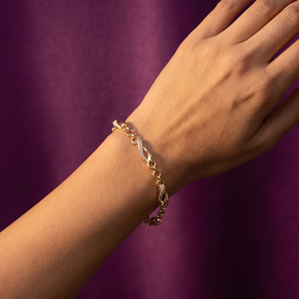 Gold Pavé Twist Link Rolo Chain Bracelet | S.W.ANJ
