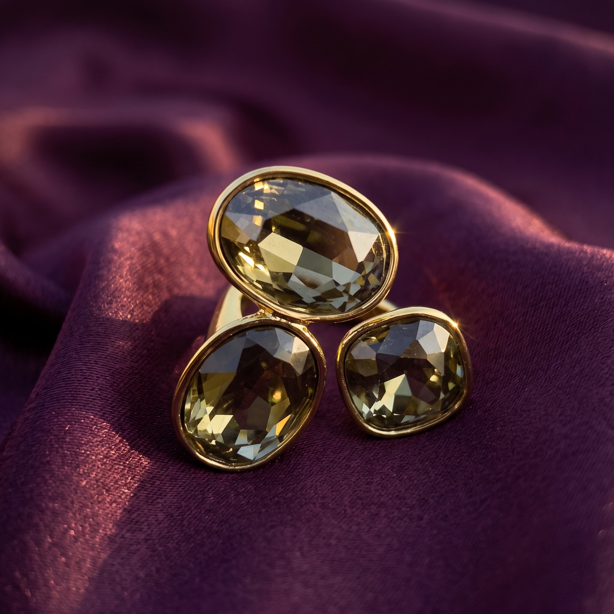 Gold Three-Stone Crystal Cluster Cocktail Ring | S.W.ANJ